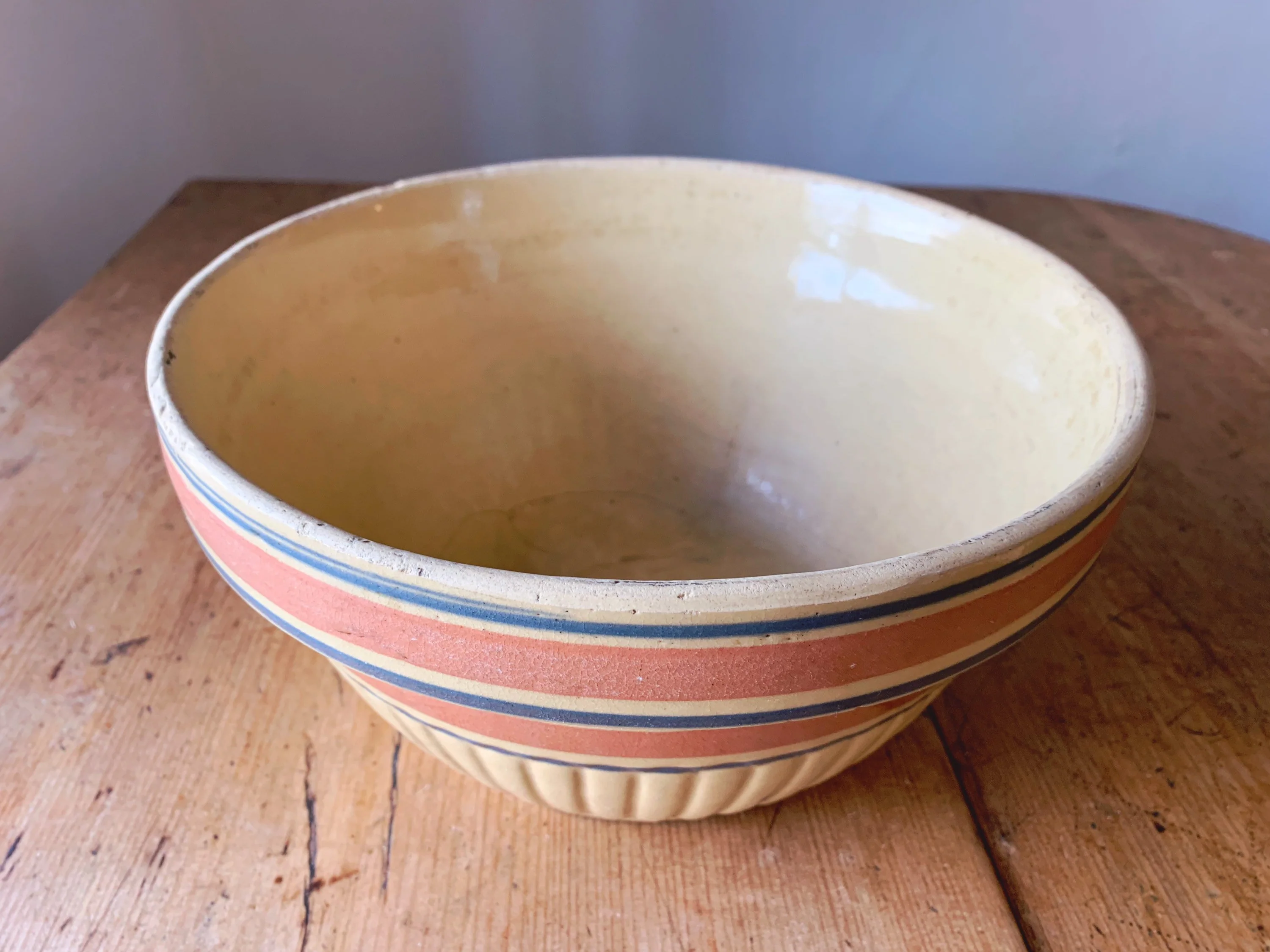 Antique 10" Stoneware Mixing Bowl with Blue and Red Bands | Yellow Ware - Image 4