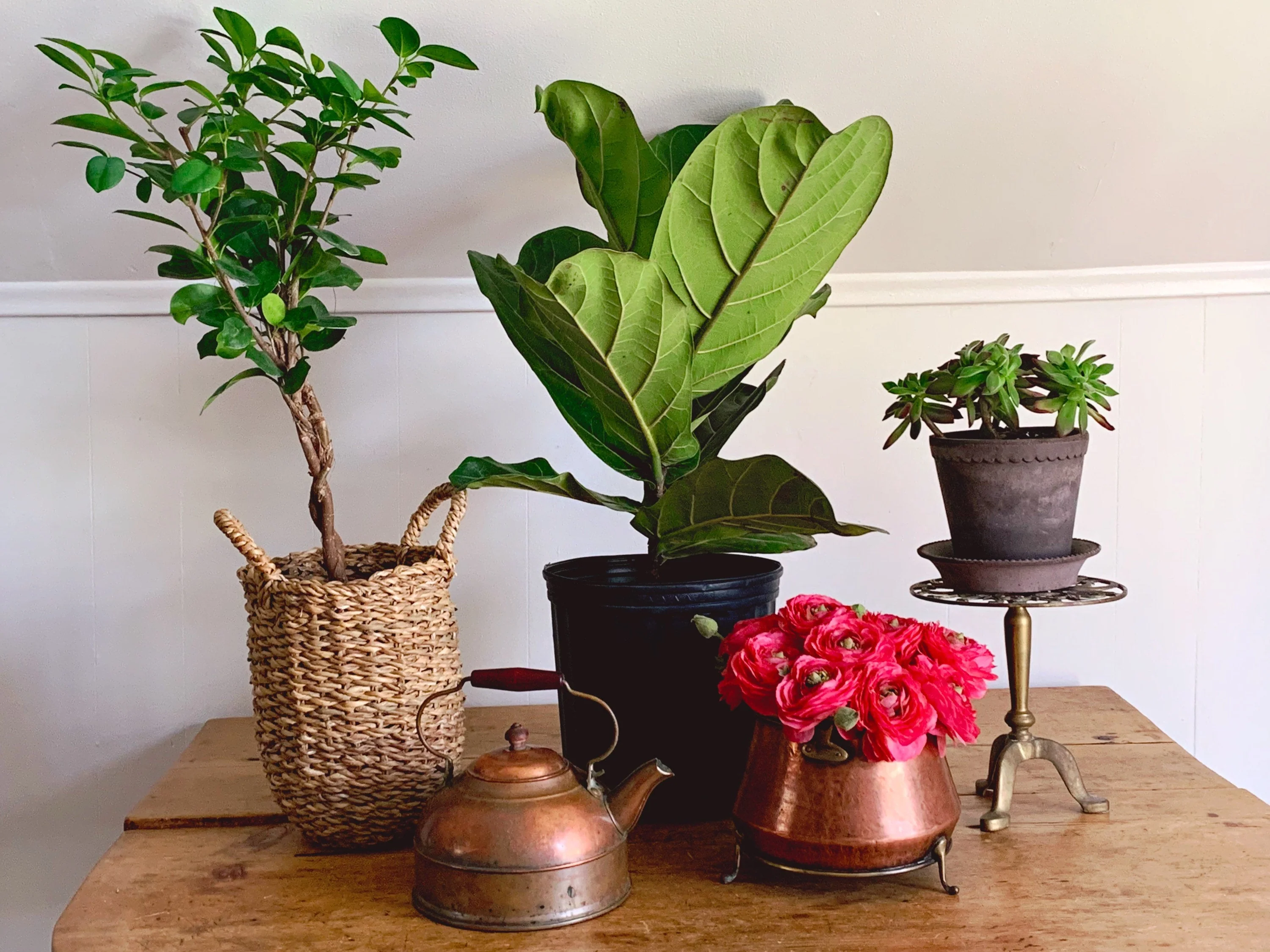 Antique Copper Coal Bucket with Brass Handle and Three Feet | Log Bin Wood Storage Fireplace Decor | Rustic Farmhouse Flower Vase - Image 3