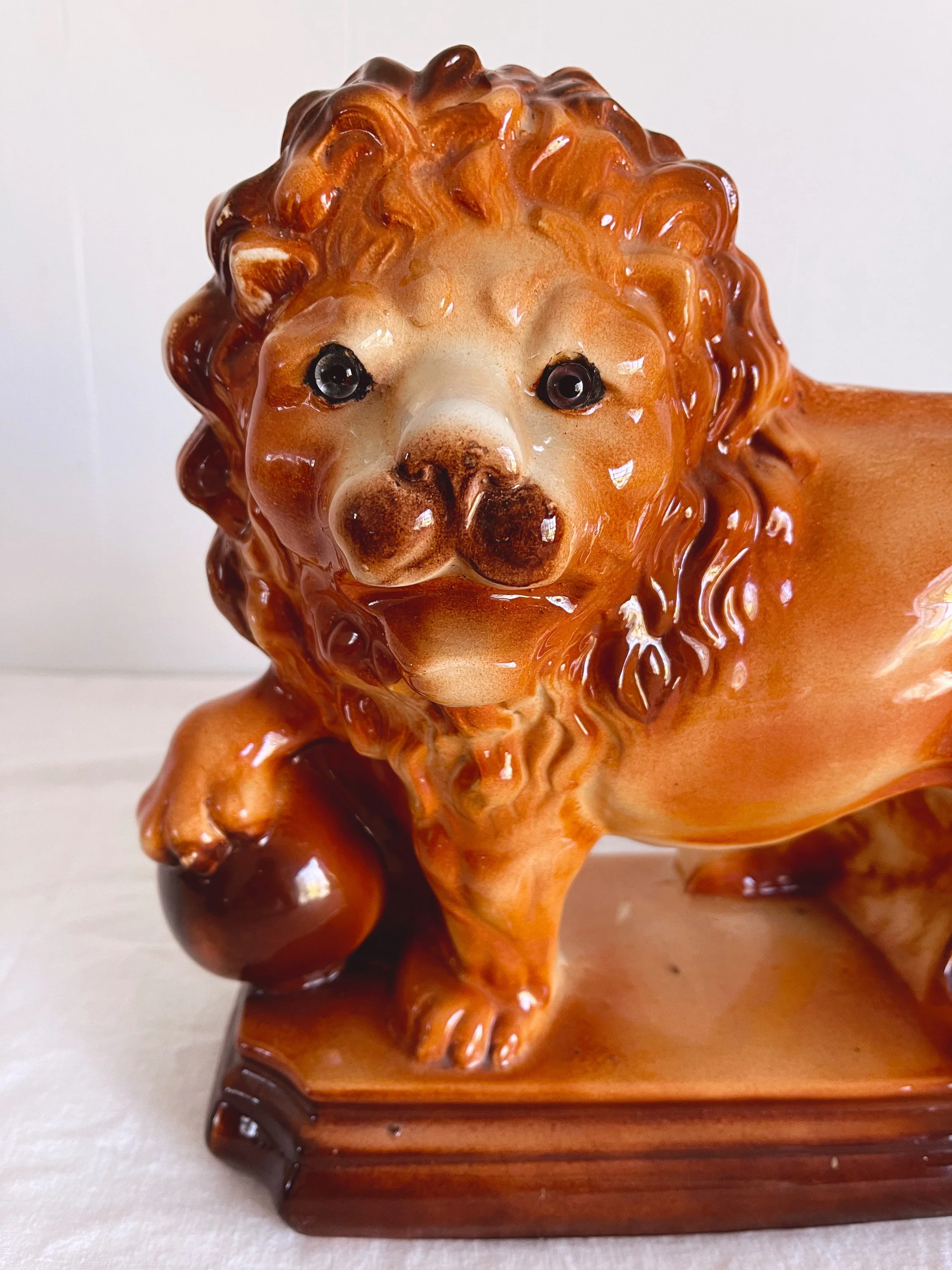 Pair of Late 19th Century Antique Ceramic Glazed Staffordshire Lion Figurines | Victorian Lion with Ball Statue - Image 3