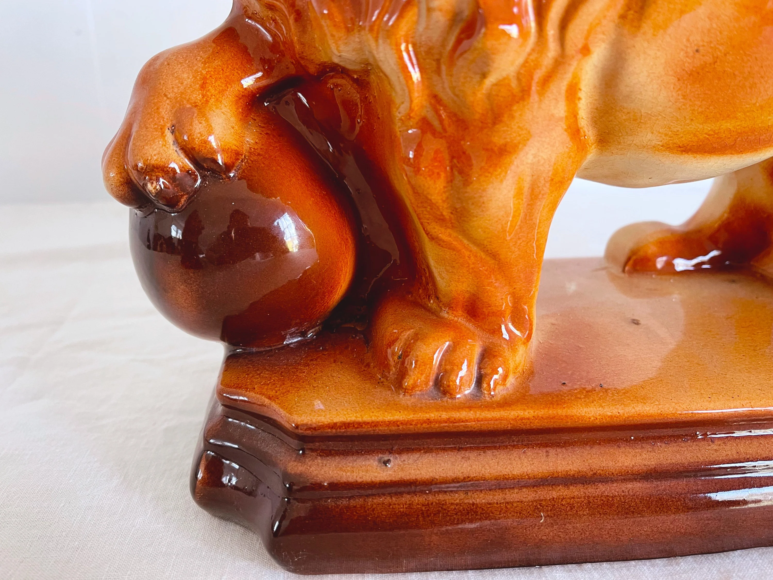 Pair of Late 19th Century Antique Ceramic Glazed Staffordshire Lion Figurines | Victorian Lion with Ball Statue - Image 4