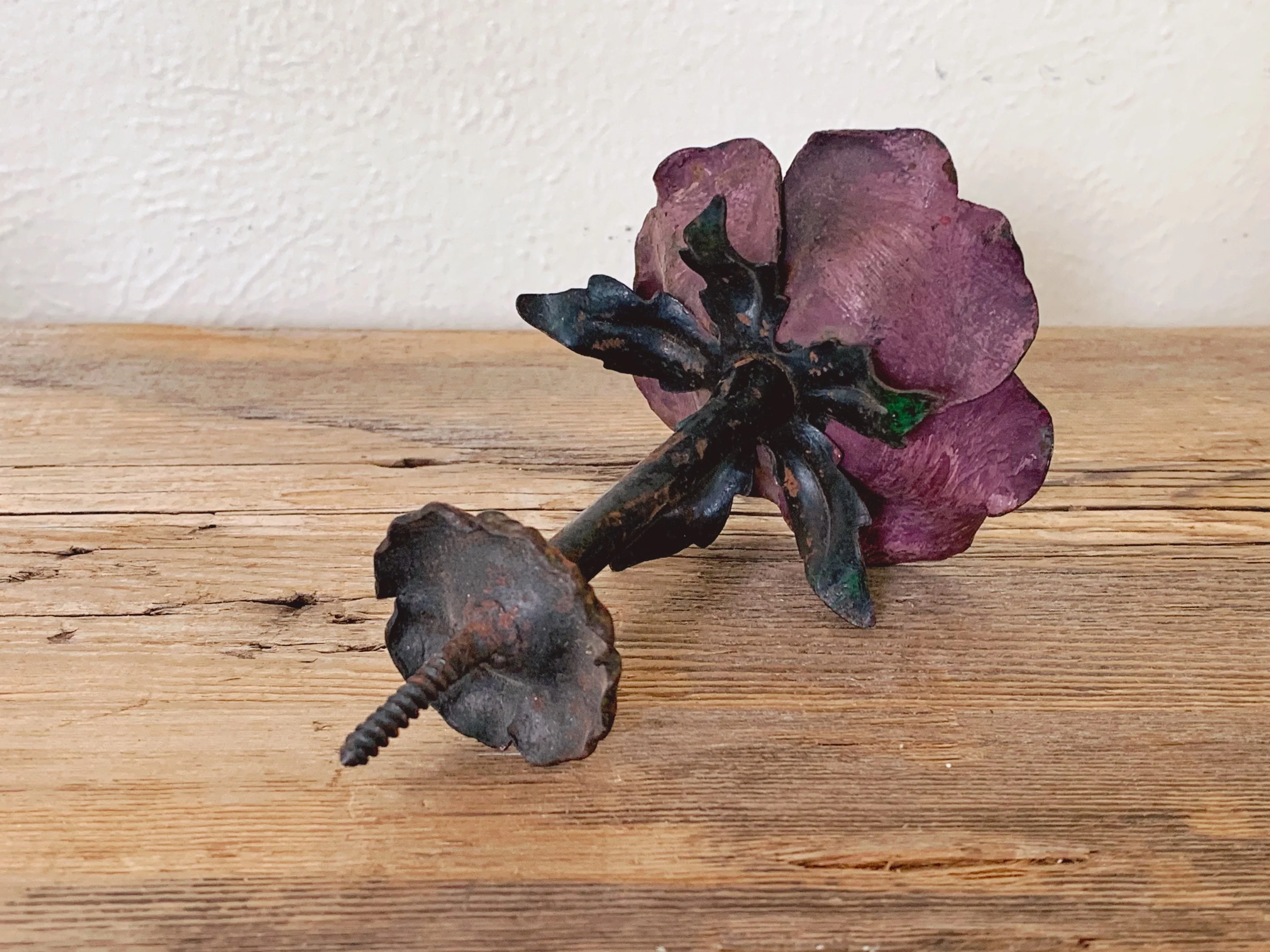 Pair of Vintage Aged Metal Red Rose Door Knobs | Hand Made Floral Drawer Pulls | Distressed Cabinet Handles | Furniture Hardware - Image 8