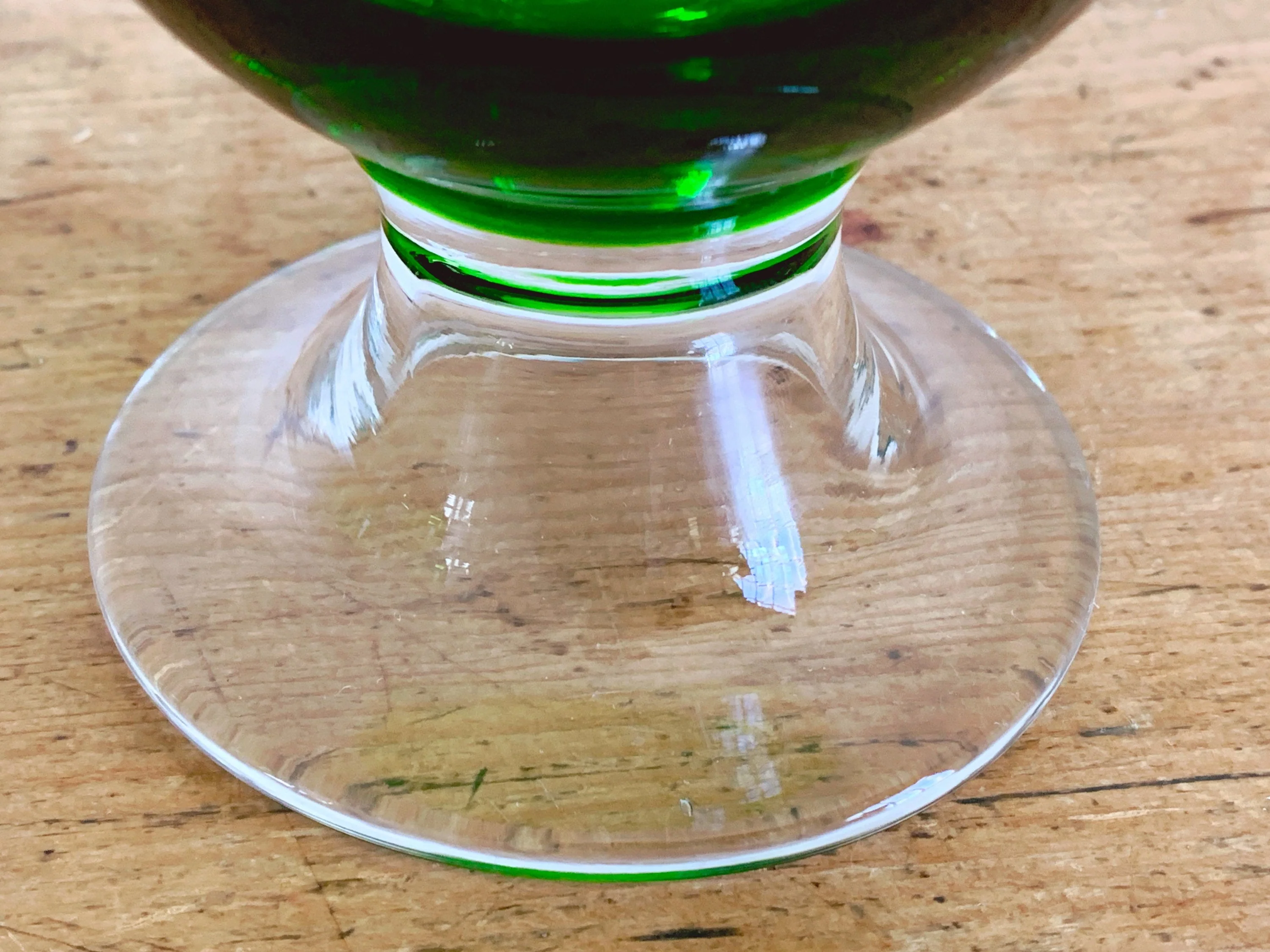 Vintage Bright Green Dessert Cups Sherbert Glasses Water Goblets with Clear Foot | Champagne Coupe Craft Cocktail Glasses Set of 2, 4 or 6 - Image 9