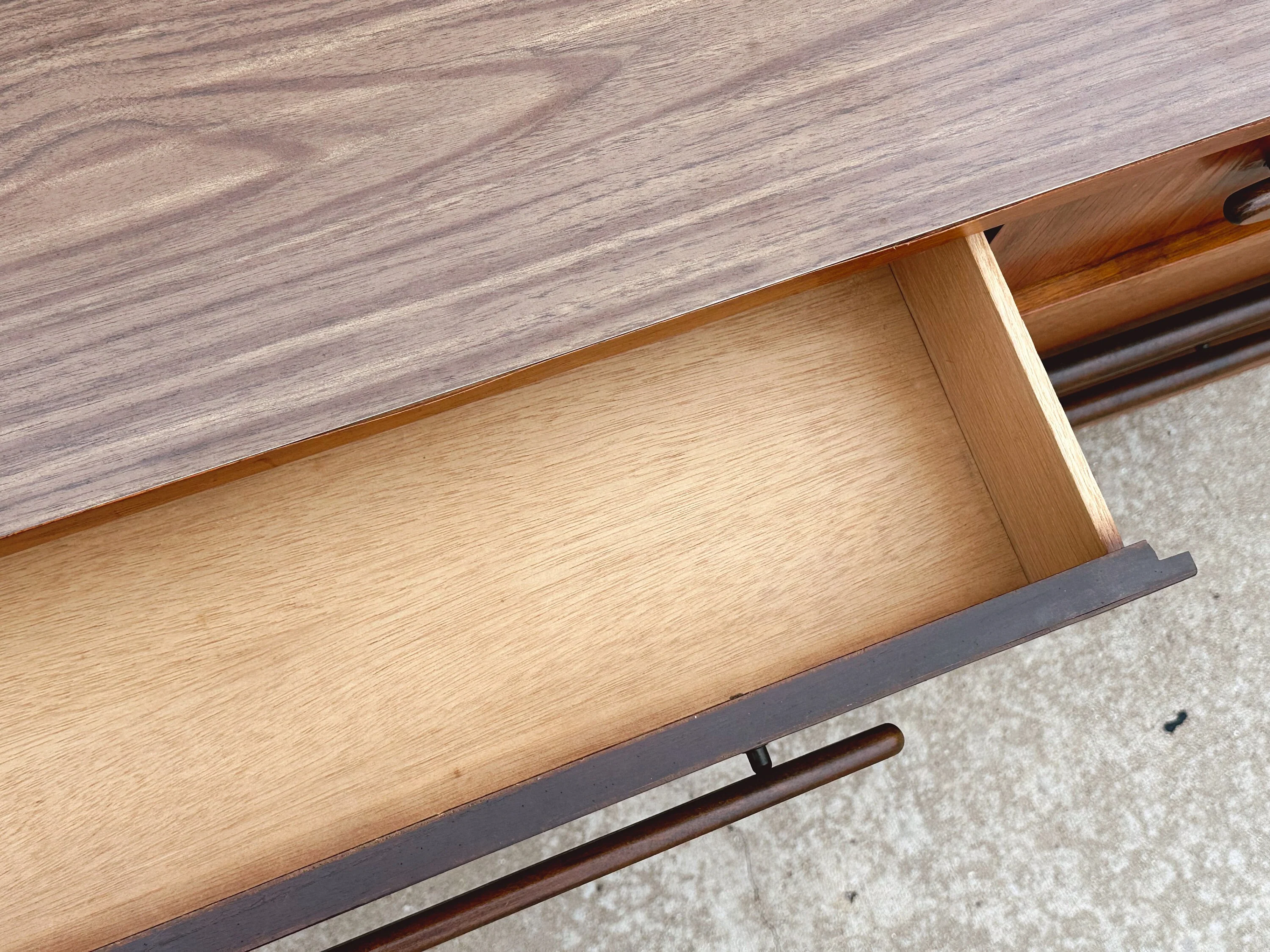 Vintage Mid Century Modern 6-Drawer Lowboy Dresser by Ward Furniture Mfg Co | SHIPPING NOT FREE | Bedroom Furniture Chest of Drawers - Image 7