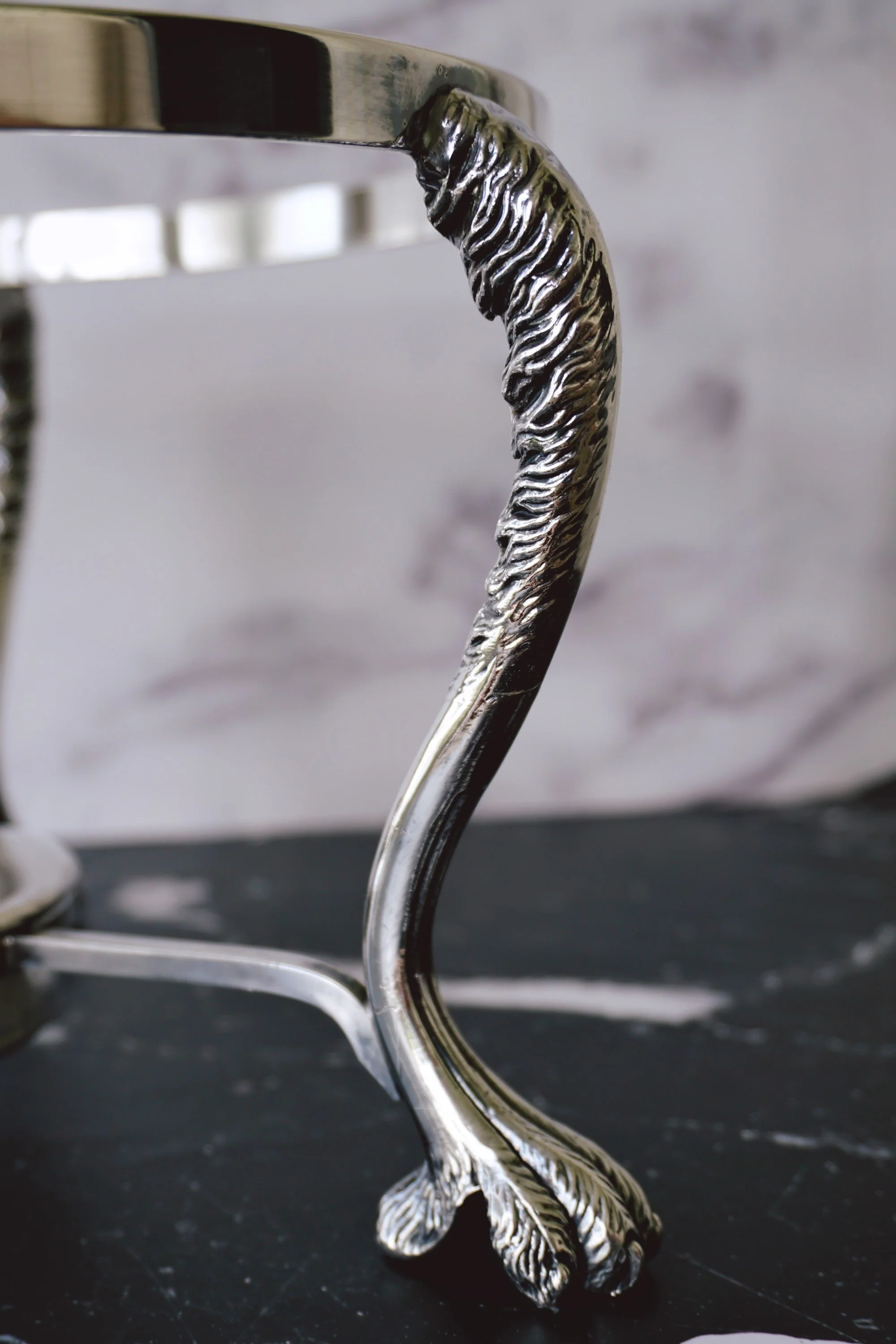 Vintage Silver-Plated Food Warmer Rack with Clawed Foot - Image 5