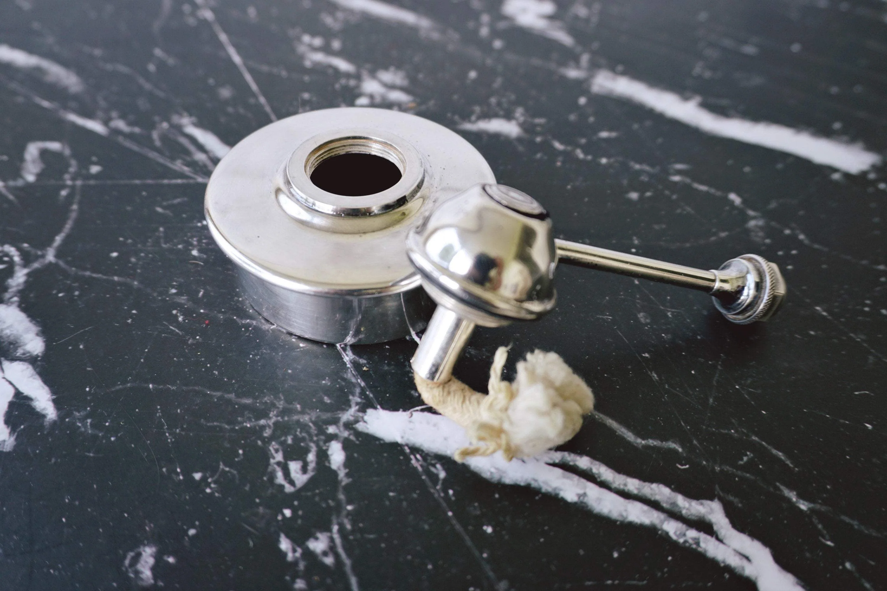 Vintage Silver-Plated Food Warmer Rack with Clawed Foot - Image 9